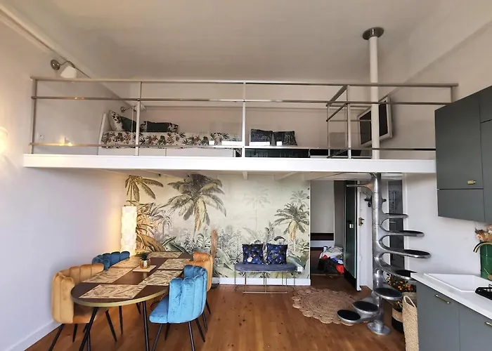 아파트 Riviera Palace Face