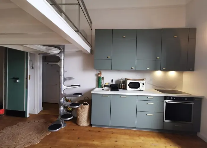 Riviera Palace Face 아파트 멍똥