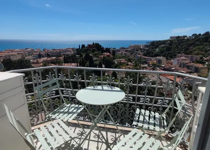 Riviera Palace Face マントン